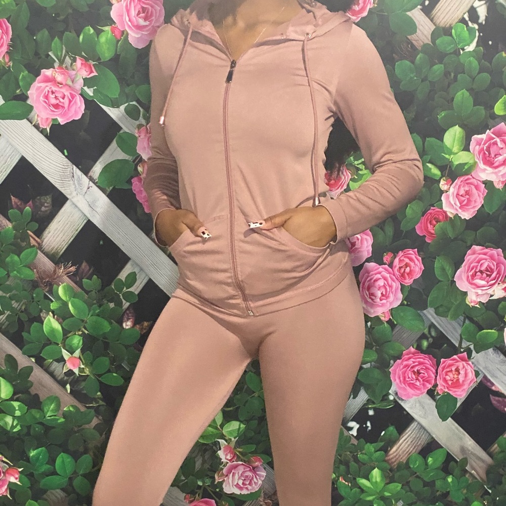 Mauve Pink, 2 piece hooded jacket set. One size fits most (small, medium, large)